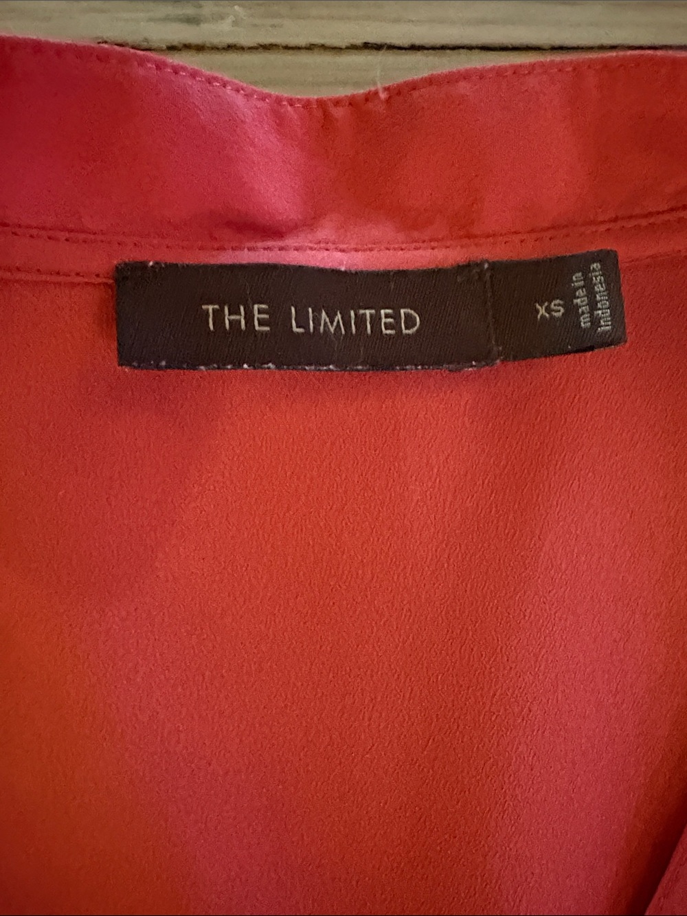 The Limited Coral Pink Sleeveless Pleated Ruffle Button-Down Top - Picture 2 of 4